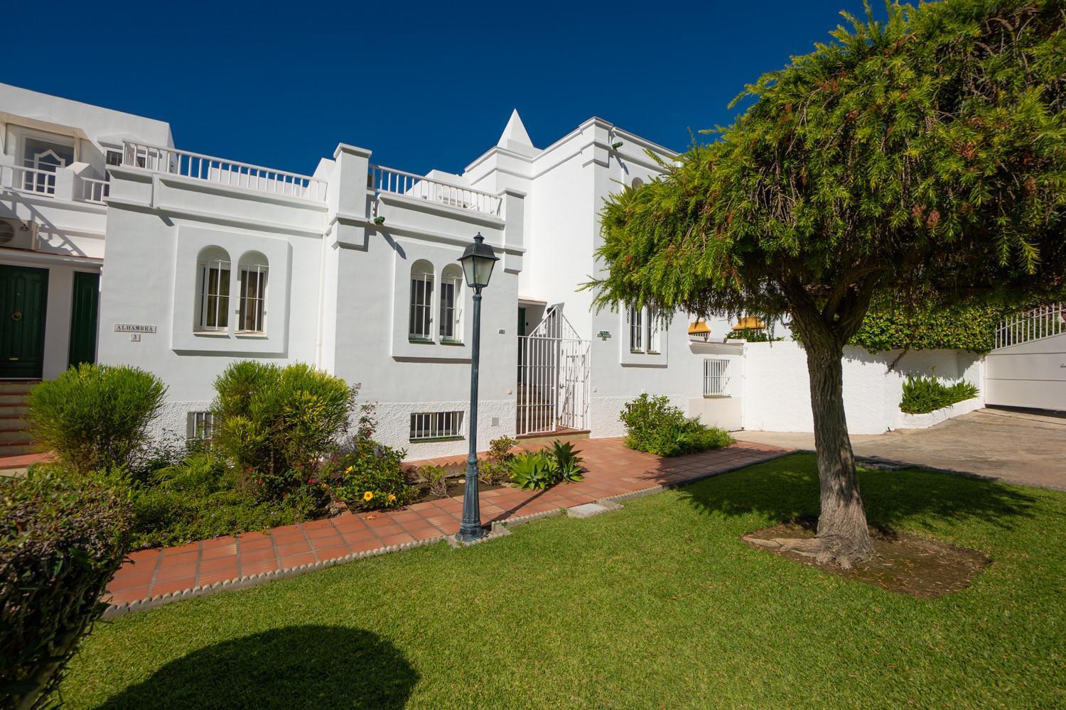 Urb. Alhambra 3 Villa Nerja Eksteriør bilde